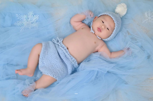 大连宝宝老喊肚子疼还发烧